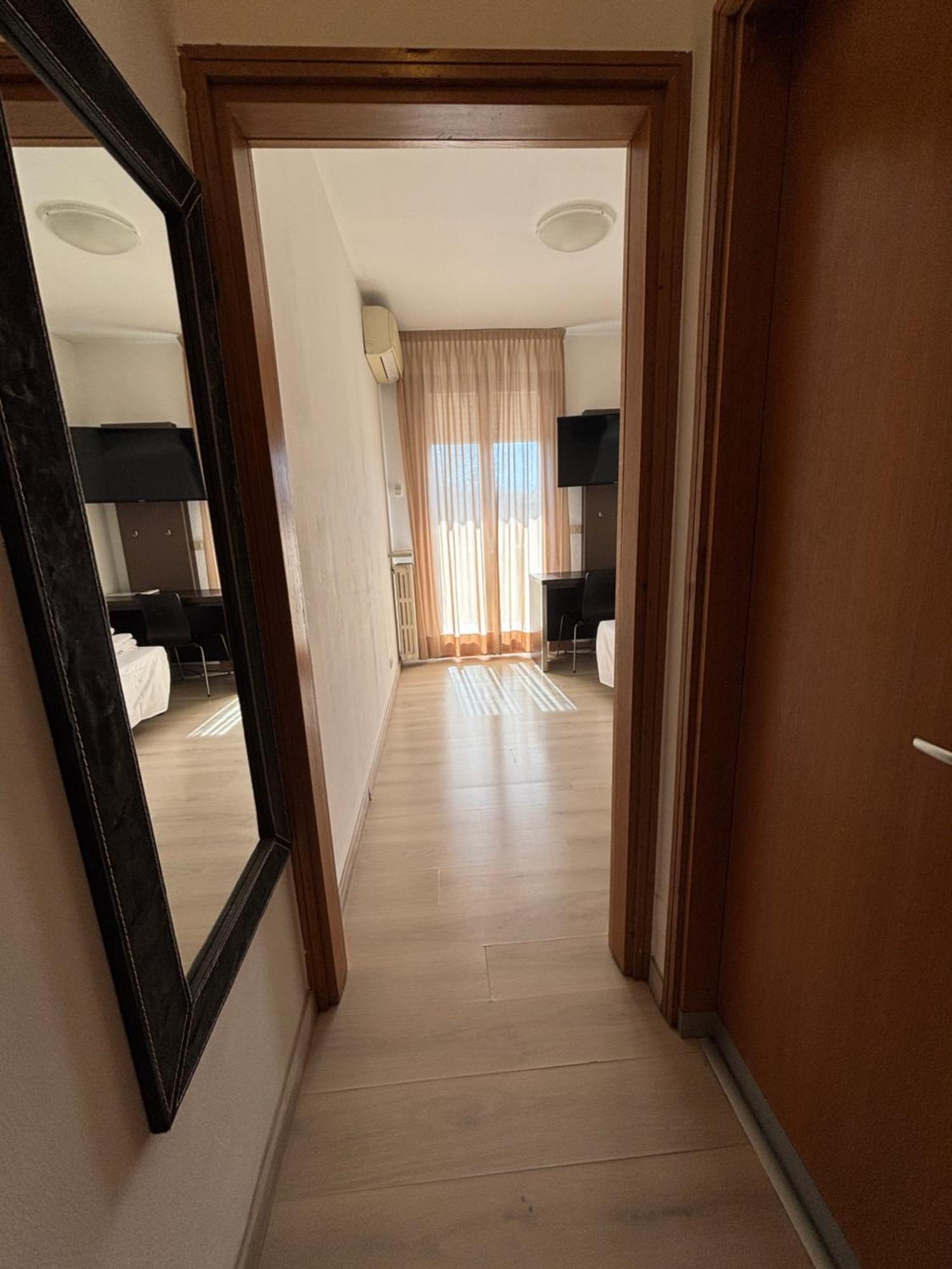 Economy Single Room